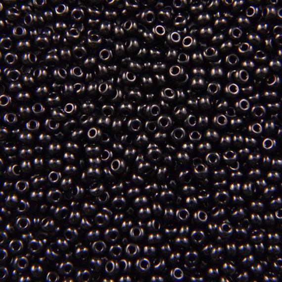 10-23980, Czech 22g Opaque Black