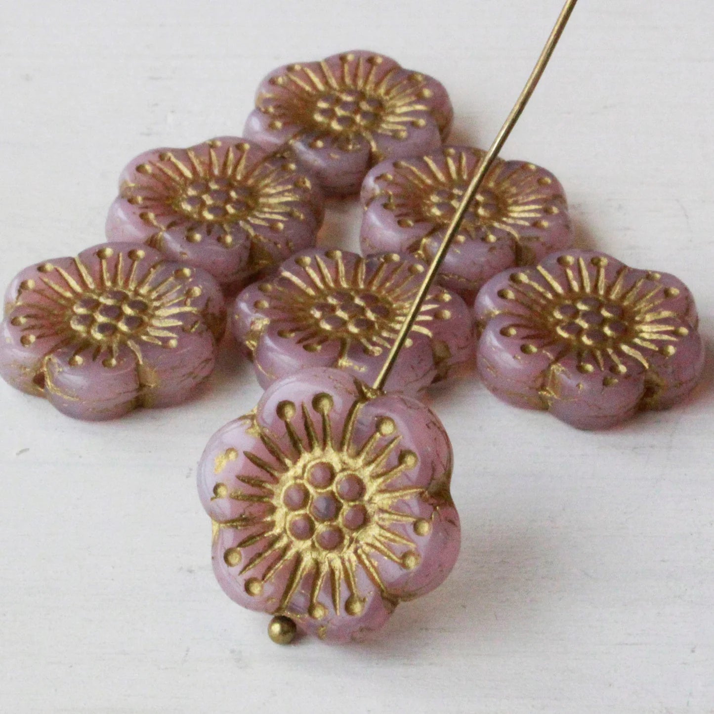 Czech Pressed - Anemone Flower, 14mm