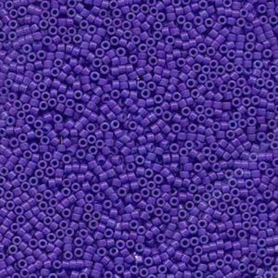 DB00-0661, Miyuki 5.2g Opaque Purple